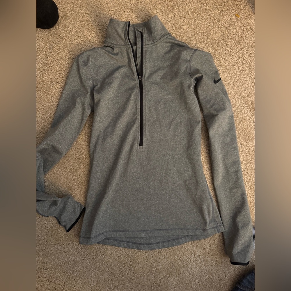 Nike pro Women's Gray Quarter-Zip Hoodie
